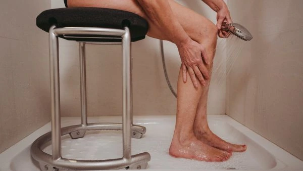 Ergonomische Hilfsmittel für Alltag und Beruf